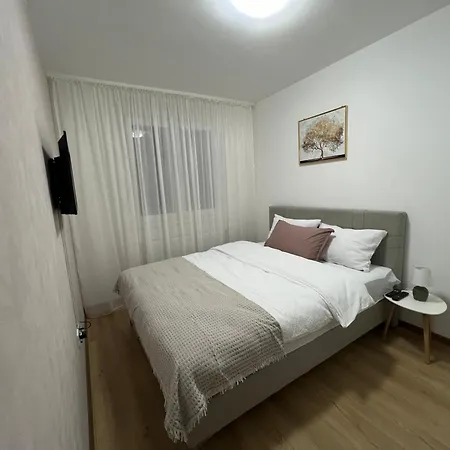 Gold Star Apartment Ruma